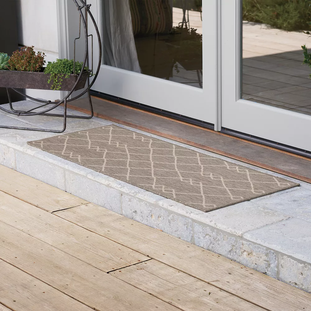 Sonoma Goods For Life® Moroccan Indoor Outdoor Rug 6 Sonoma Goods For Life® Moroccan Indoor Outdoor Rug - Image 6