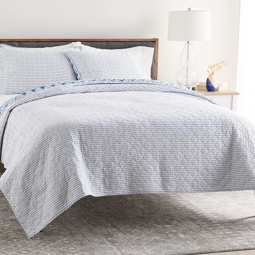 Sonoma Goods For Life® Reversible Printed Quilt Set With Shams 3 Sonoma Goods For Life® Reversible Printed Quilt Set With Shams - Image 3