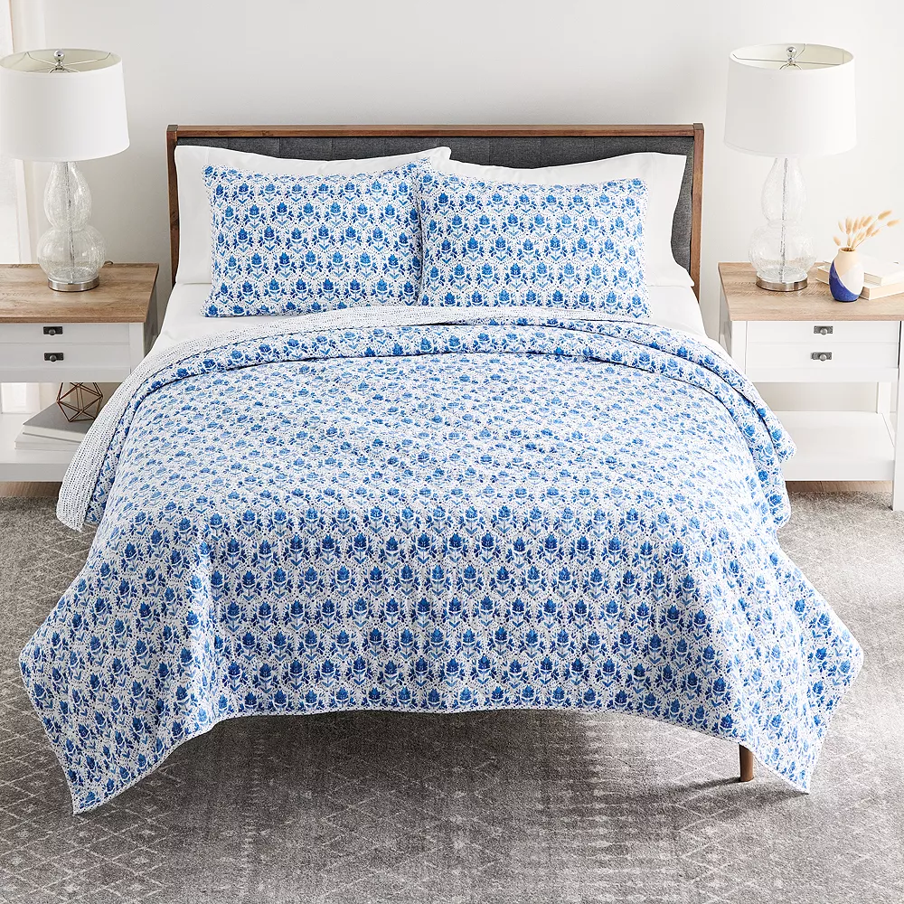 Sonoma Goods For Life® Reversible Printed Quilt Set With Shams 1 Sonoma Goods For Life® Reversible Printed Quilt Set With Shams