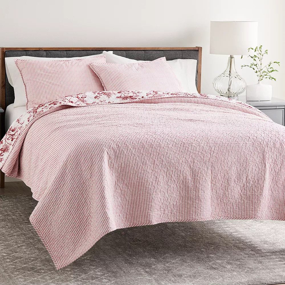 Sonoma Goods For Life® Red Botanical Quilt Set 2 Sonoma Goods For Life® Red Botanical Quilt Set - Image 2